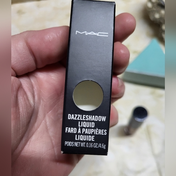 MAC 2 PC Eyeshadow Bundle, NIB - Picture 3 of 16